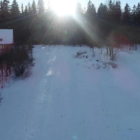 Karamba شقة شكلارسكا بوريبا